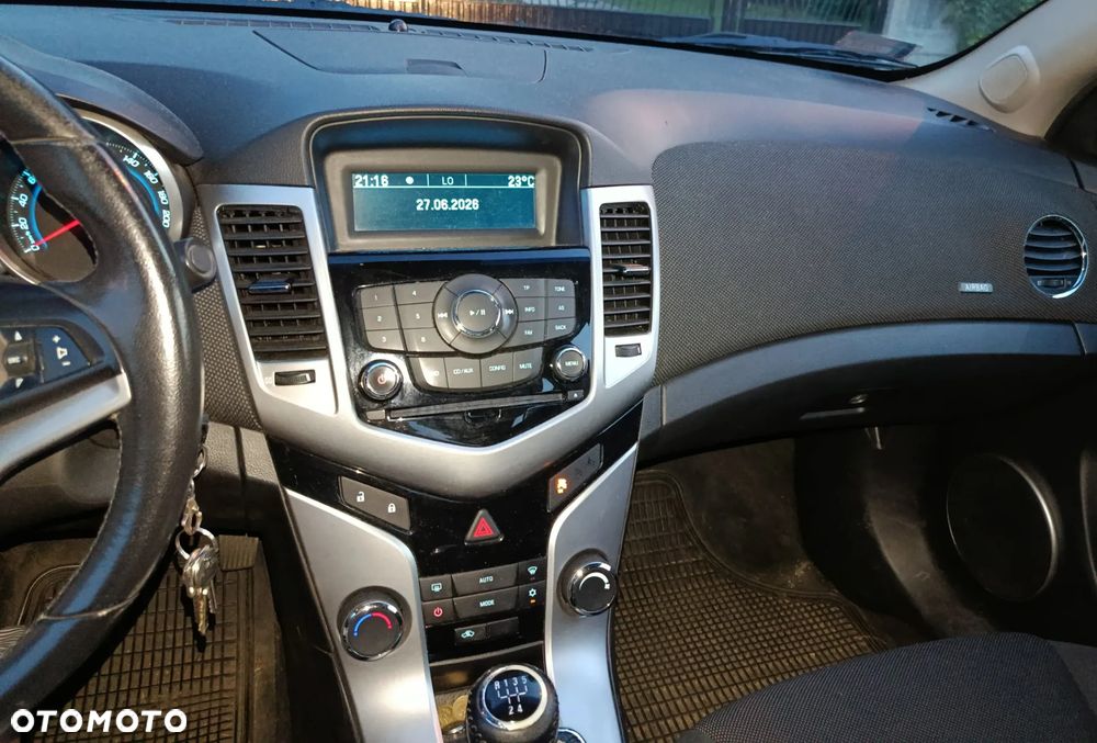 Chevrolet Cruze 1.8 LT+ - 7