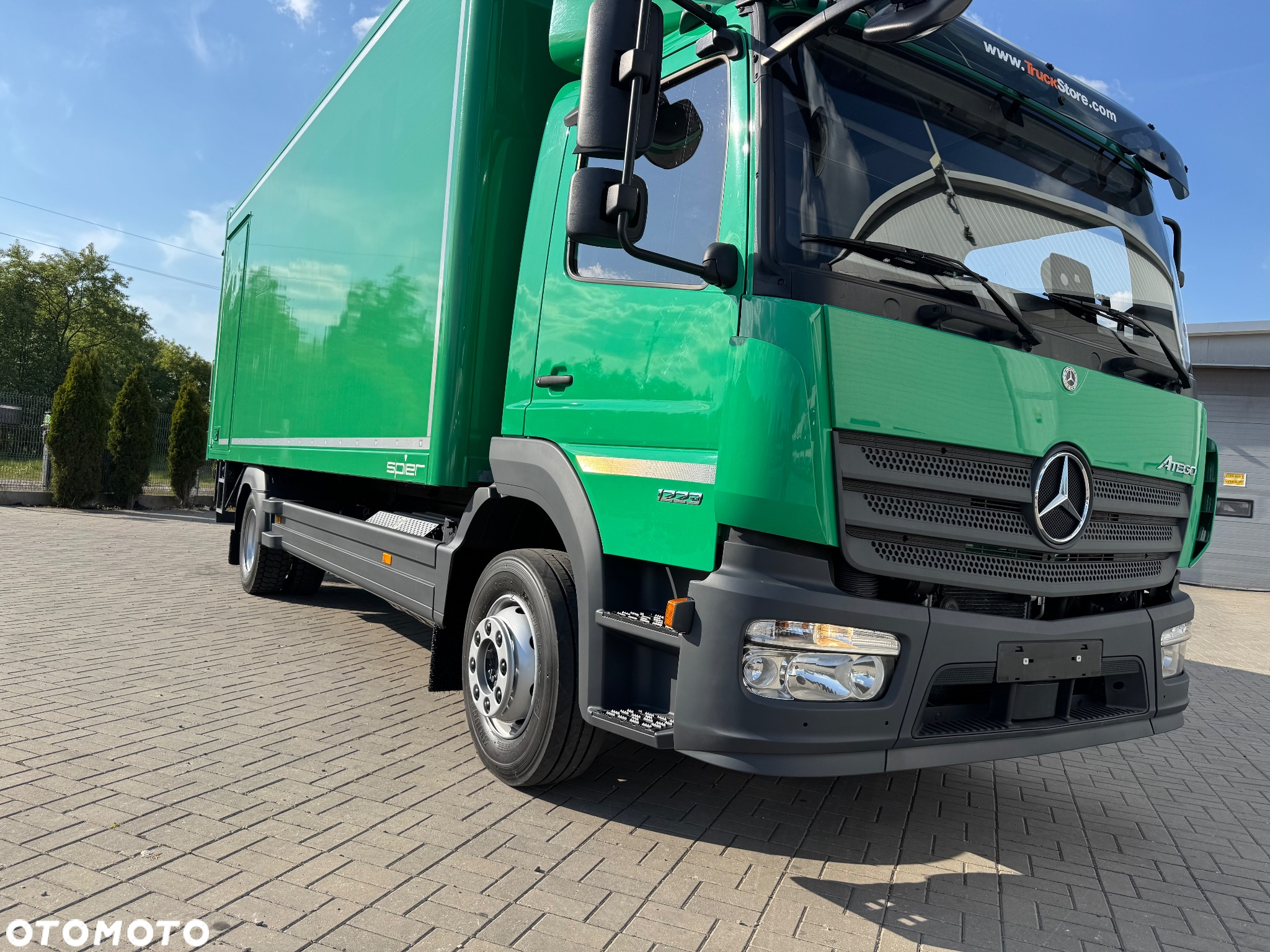 Mercedes-Benz ATEGO - 3