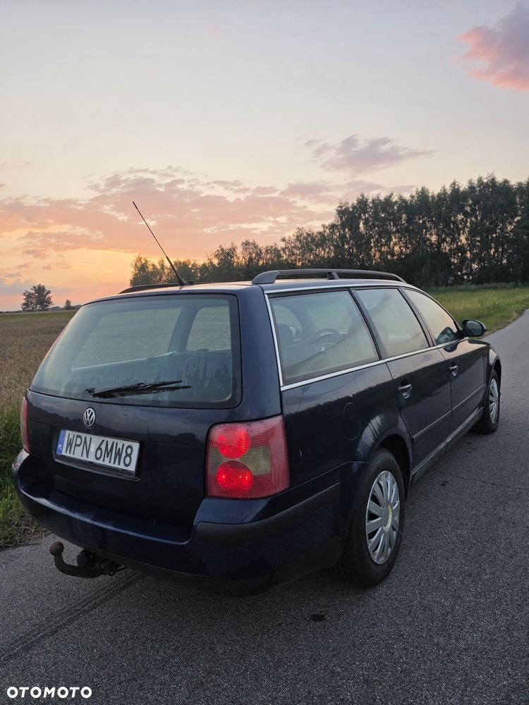 Volkswagen Passat - 2