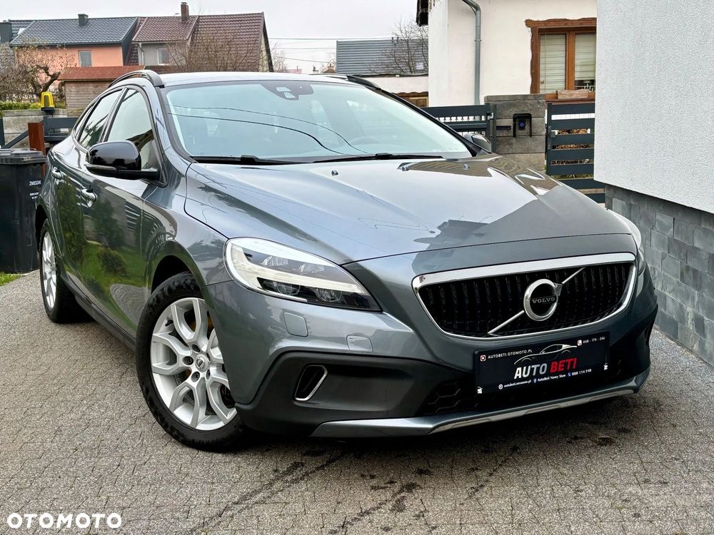 Volvo V40 D2 Ocean Race - 1