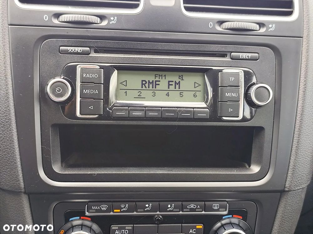 Volkswagen Golf - 13