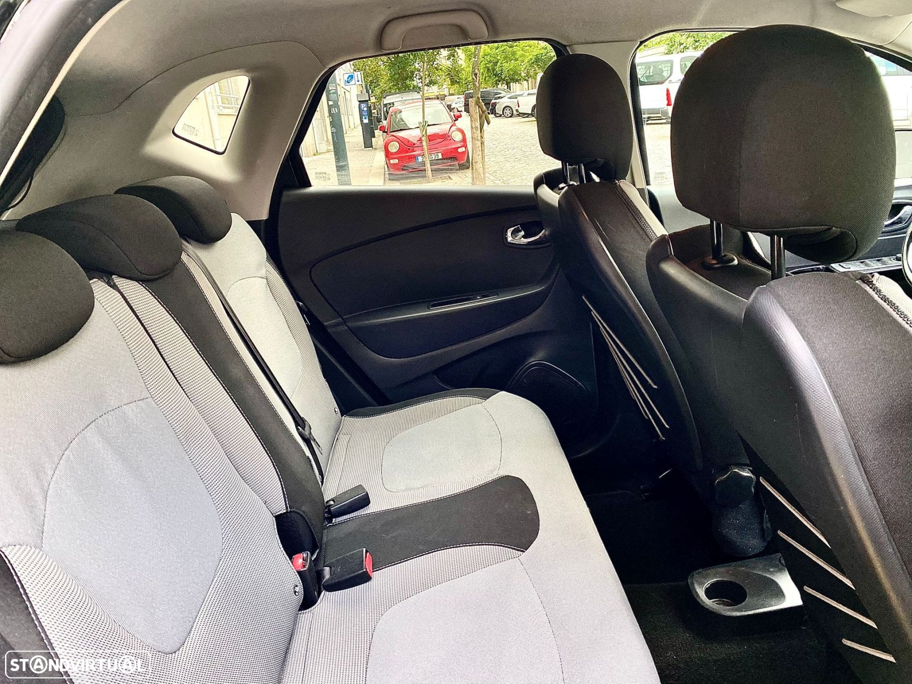 Renault Captur 1.5 dCi Exclusive - 31