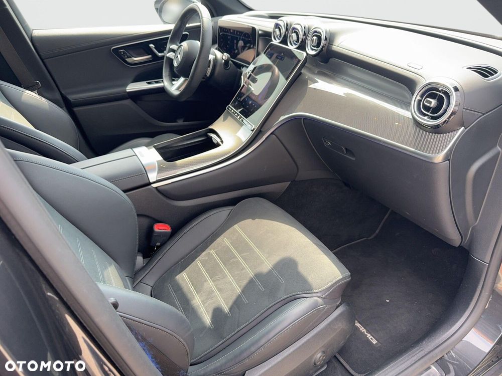 Mercedes-Benz GLC 220 d mHEV 4-Matic AMG Line - 24