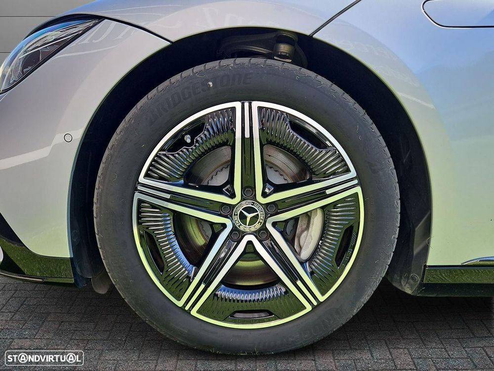 Mercedes-Benz EQE 350+ - 9