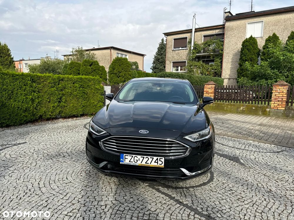 Ford Mondeo 2.0 Hybrid Titanium - 11