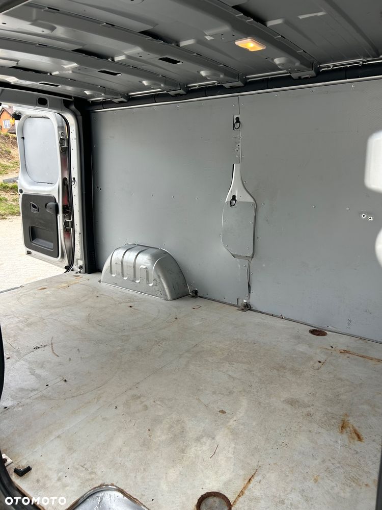 Opel Vivaro Long - 6