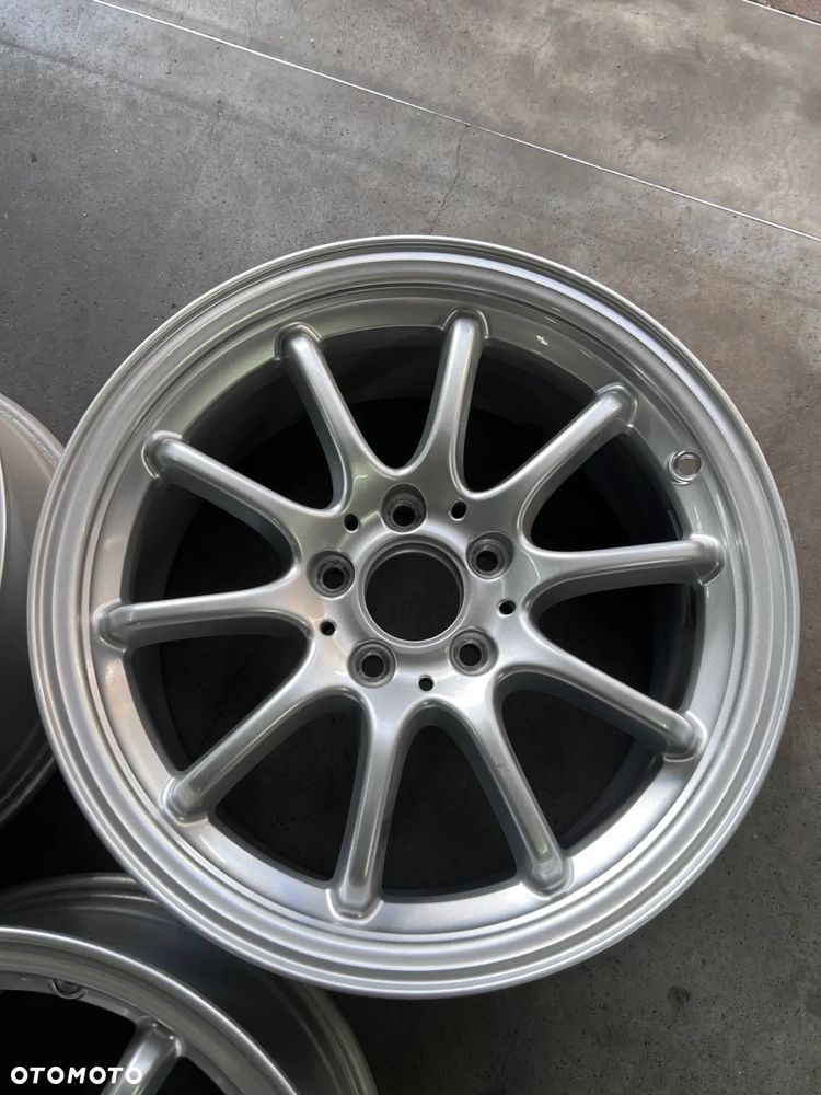 Pojedyncze felgi Mercedes E Klasa W2144012100 7,5x17et30 - 2