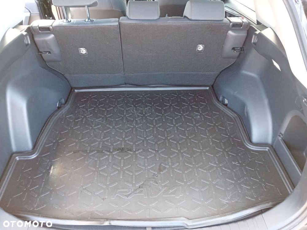 Toyota RAV4 2.5 Hybrid Comfort 4x2 - 12