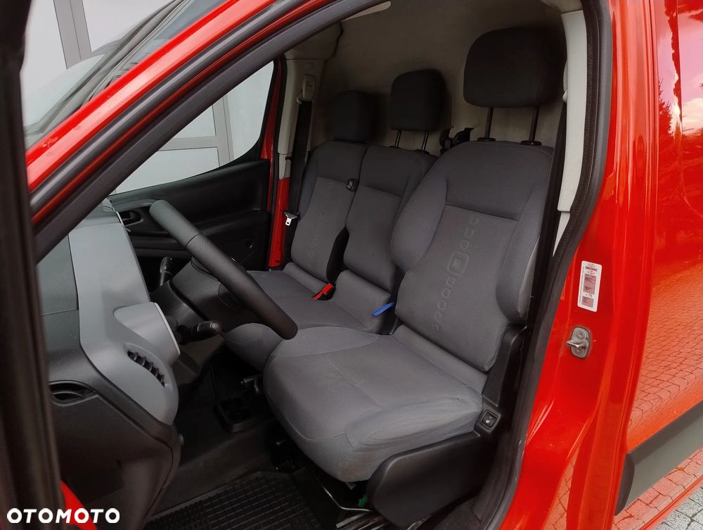 Citroën BERLINGO PO LIFT 1.6 HDI (90KM) 5-BIEGÓW LONG (L2H1) KLIMA STAN IDEALNY SUPER OPCJA 100% BEZWYPADKOWY SERWIS KM NIE MA RDZY ! ! ! - 9