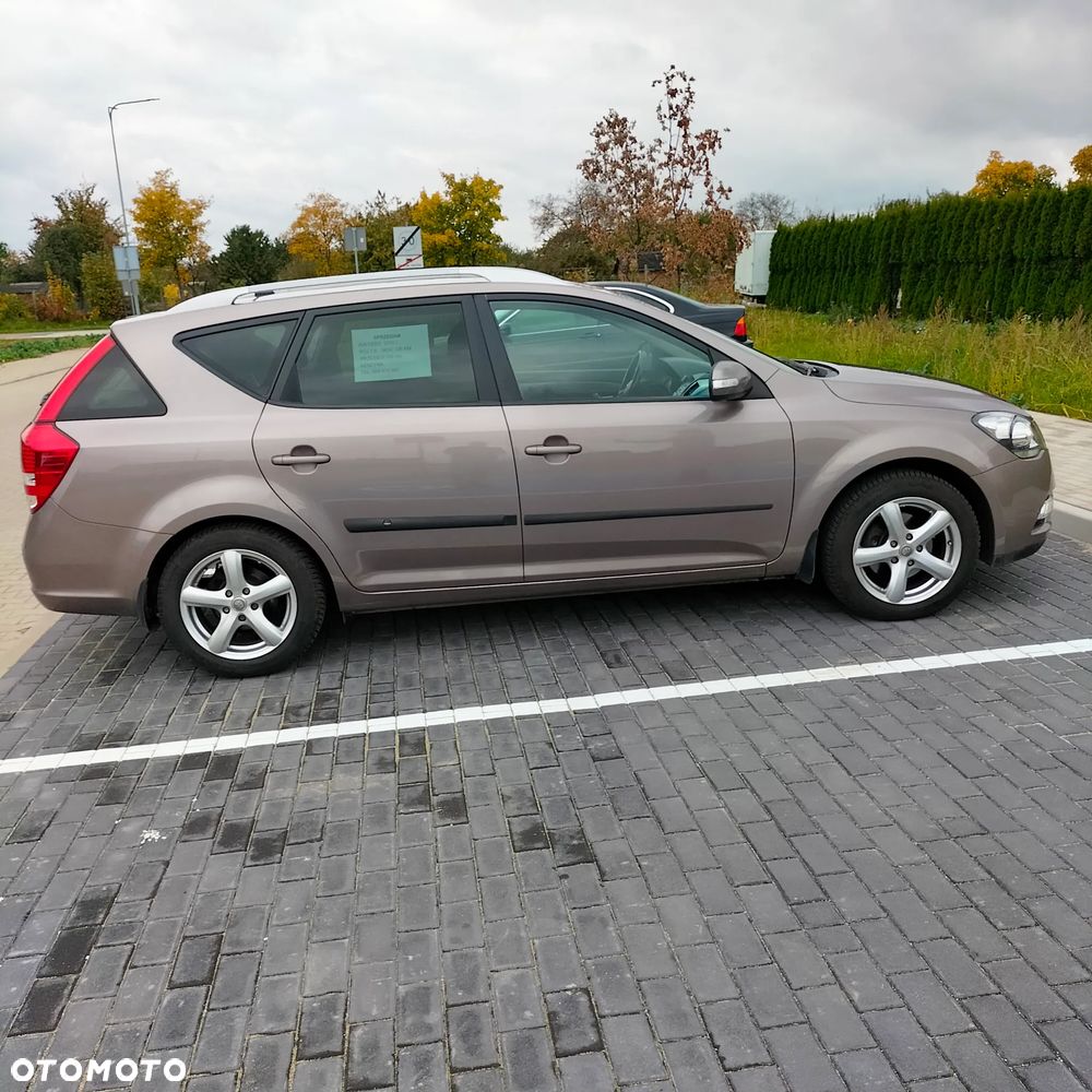 Kia Ceed Cee'd 1.6 Optimum + - 2
