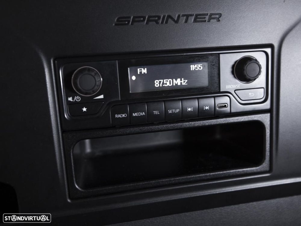 Mercedes-Benz E-SPRINTER - 17