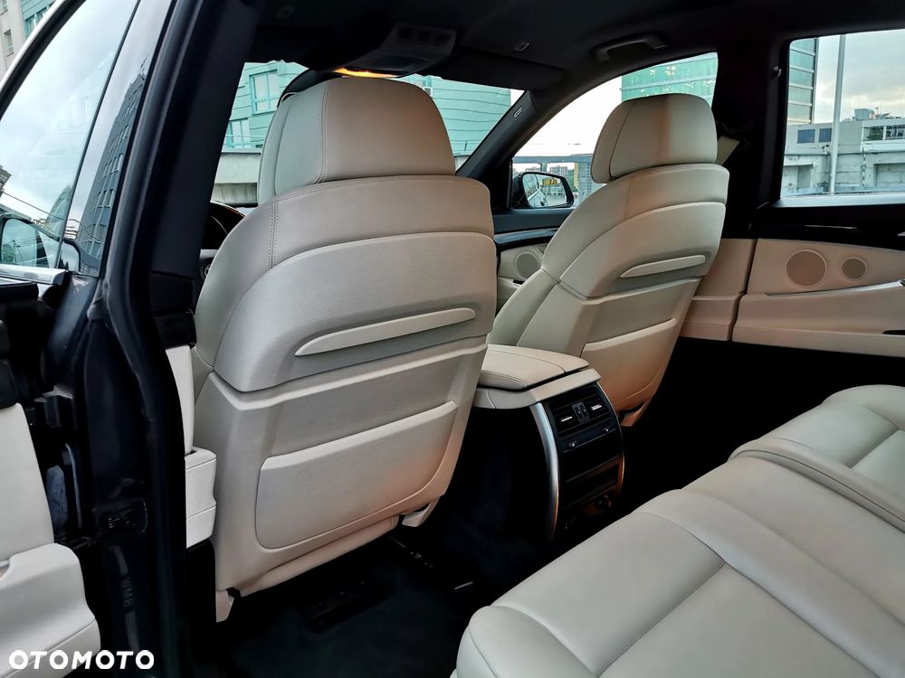 BMW 5GT 530d - 23