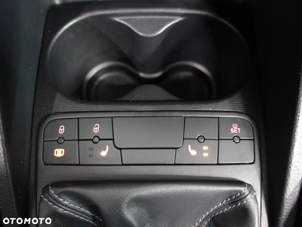 Seat Ibiza 1.4 16V Style - 34