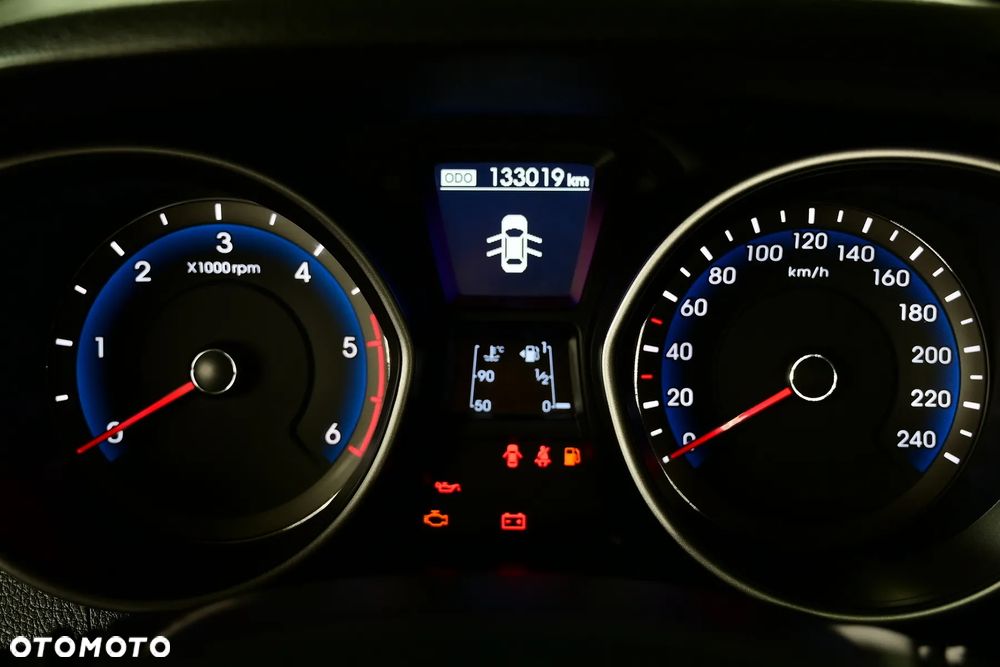 Hyundai i30 blue 1.6 CRDi Trend - 27