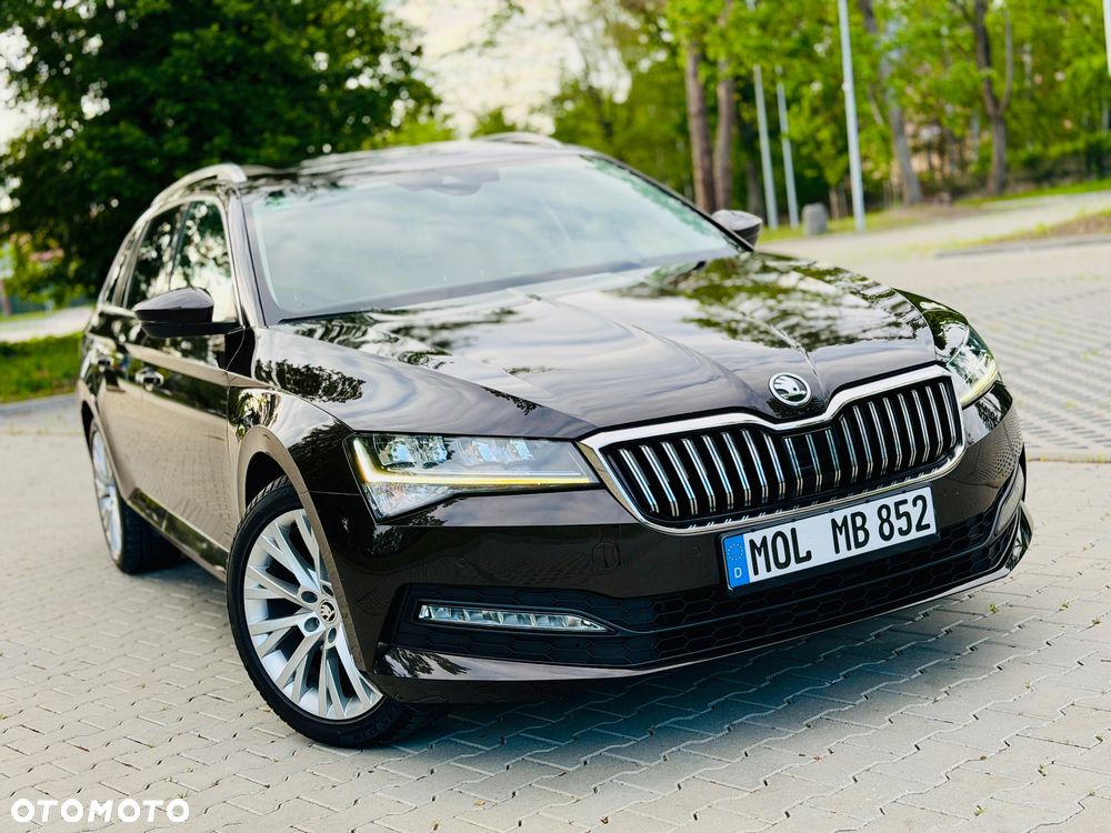 Skoda Superb 2.0 TDI DSG Style - 33
