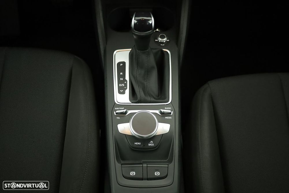 Audi Q2 35 TFSI Advanced S tronic - 13