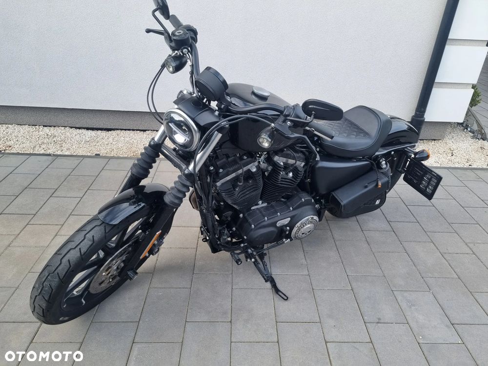 Harley-Davidson Sportster Iron 883 - 6