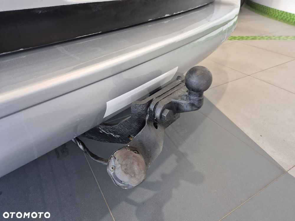 Toyota ProAce 1.6 / L1H1 / AUTOMAT / BEZWYPADKOWY / SERWISOWANY / KSIĄŻKA SERWISOWA / STAN IDEALNY / KRÓTKI / ALUFELGI - 16