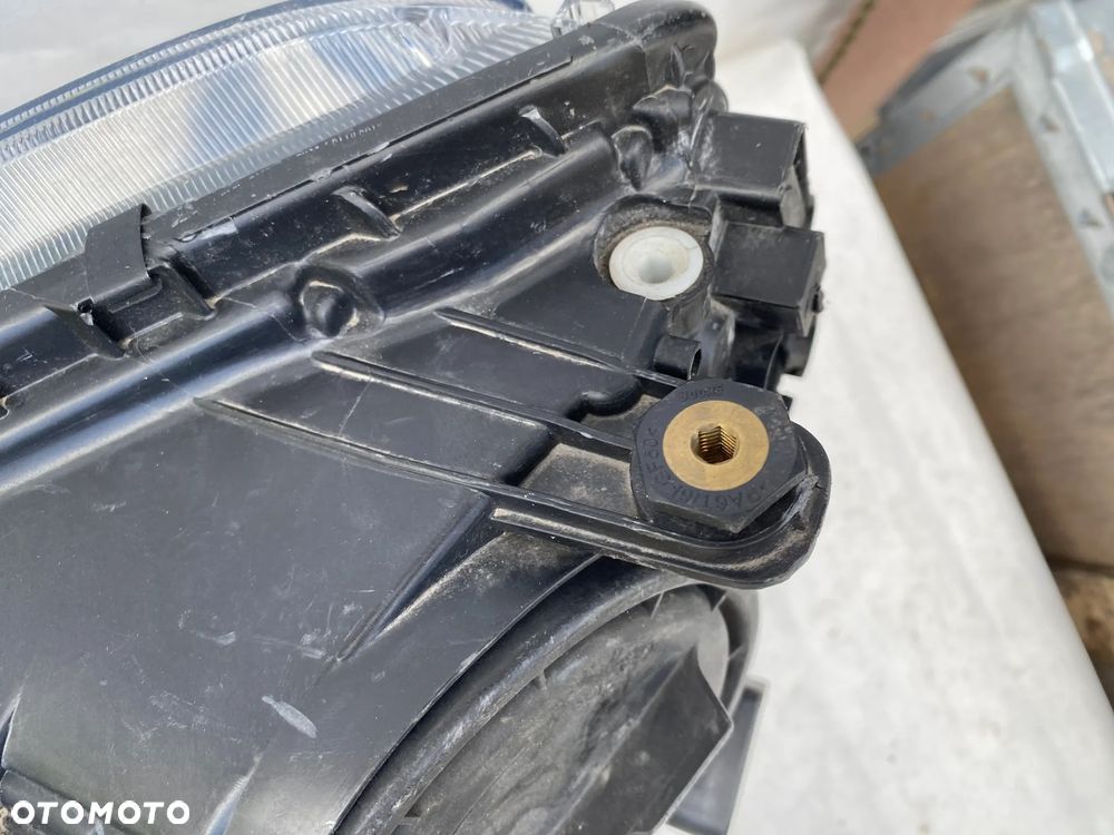 lampa skoda yeti lift prawa eu cała - 5