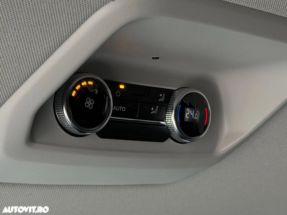 Volkswagen Caravelle 2.0 TDI 146 kW KR Comfortline DSG - 11