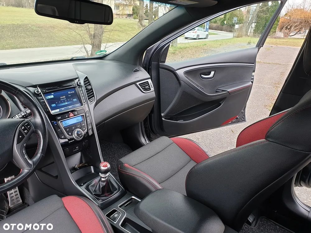 Hyundai i30 1.6 T GDI Turbo - 24