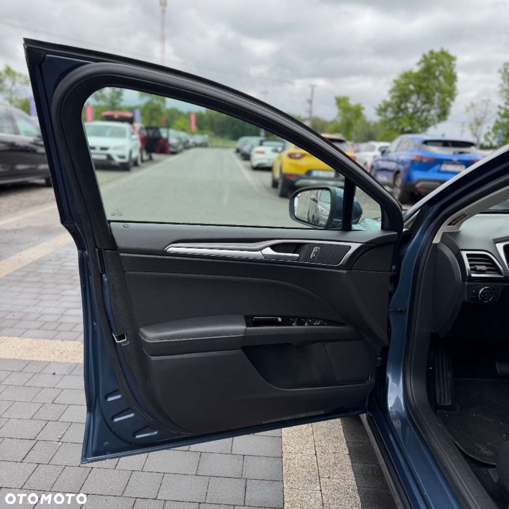 Ford Mondeo - 15