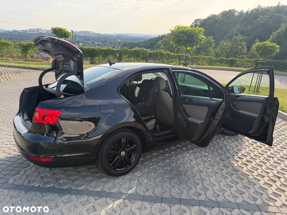 Volkswagen Jetta 1.4 TSI Highline CityLine - 2
