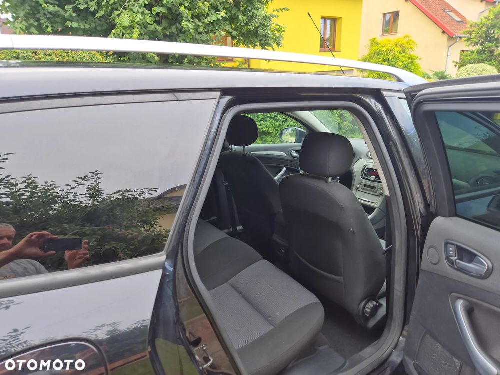Ford Mondeo 2.0 Viva Titanium - 3