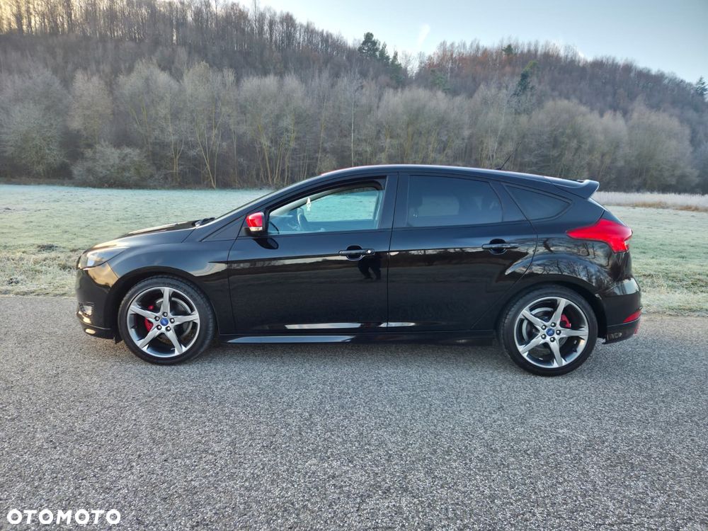 Ford Focus 1.0 EcoBoost ST-Line Red ASS - 9