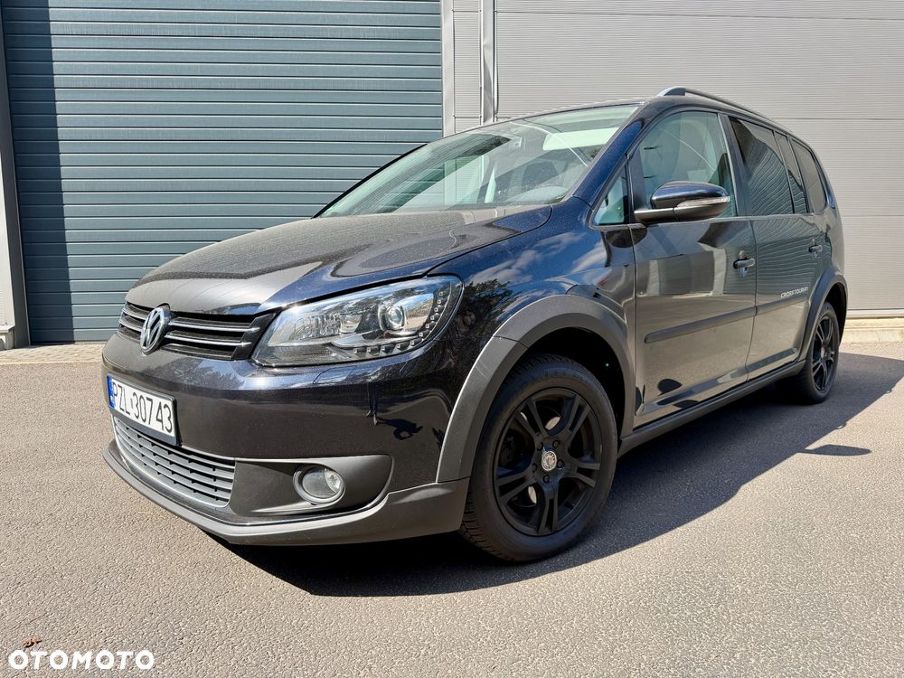 Volkswagen Touran - 5