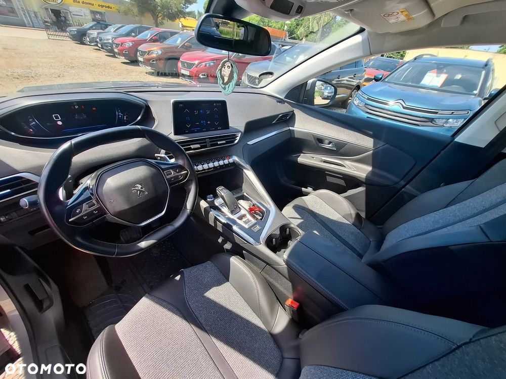 Peugeot 3008 PureTech 130 Stop & Start GPF EAT8 Allure - 10