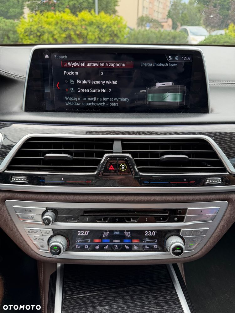BMW Seria 7 740d xDrive - 20