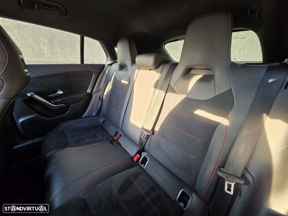 Mercedes-Benz CLA 200 d Shooting Brake AMG Line Aut. - 21