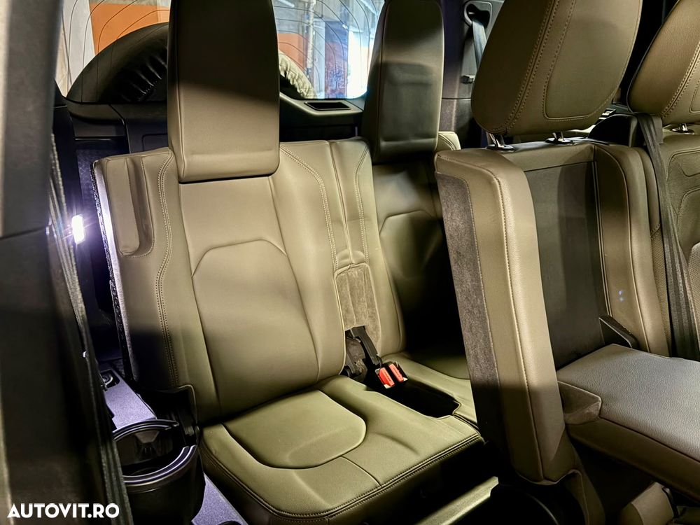LAND ROVER Defender 2020 — imagine 13