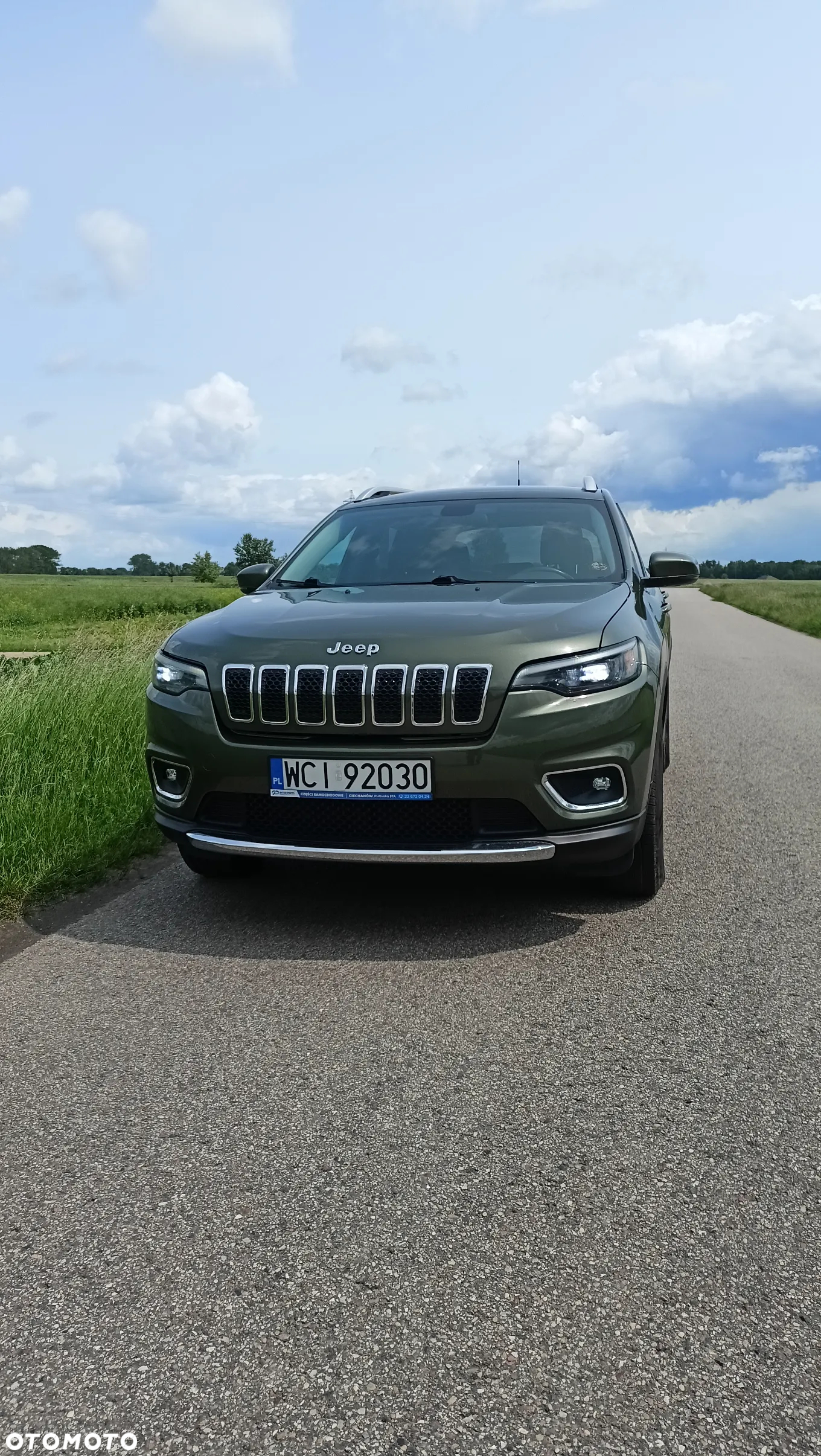 Jeep Cherokee - 2