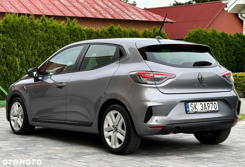 Renault Clio - 6