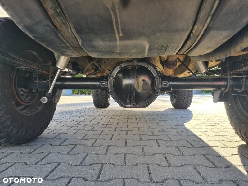 Jeep Cherokee 4.0 - 11