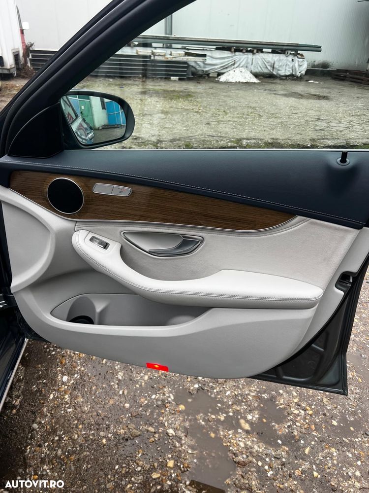 Mercedes-Benz C 220 (BlueTEC) d 7G-TRONIC Exclusive - 12