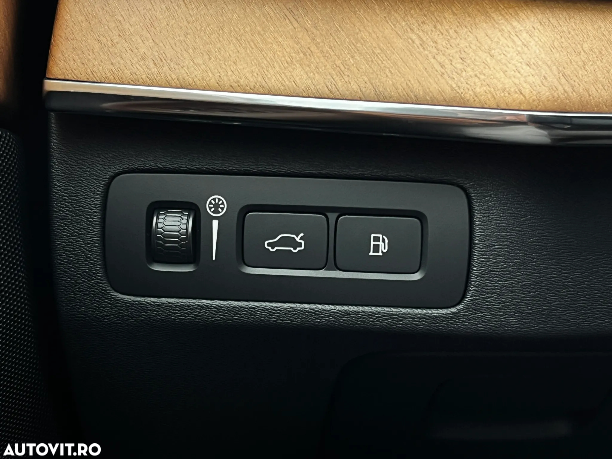 Volvo XC 90 T8 eAWD R-Design - 21