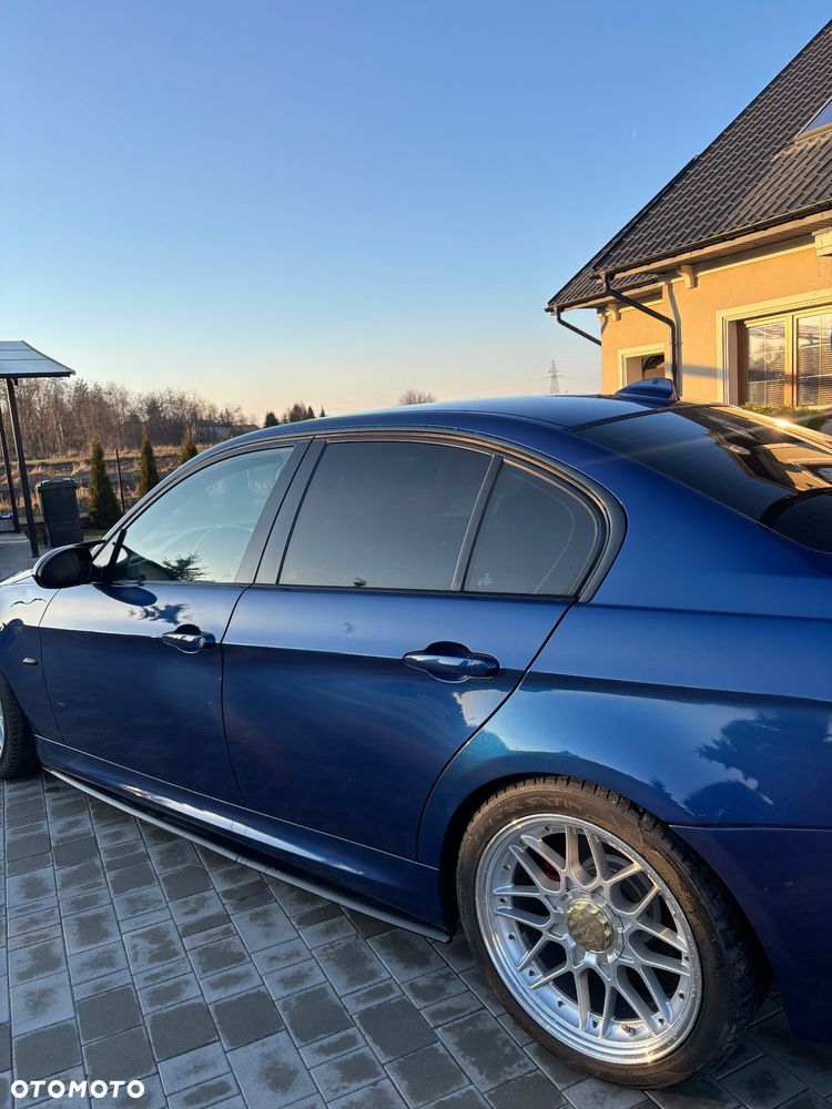 BMW Seria 3 318i - 5