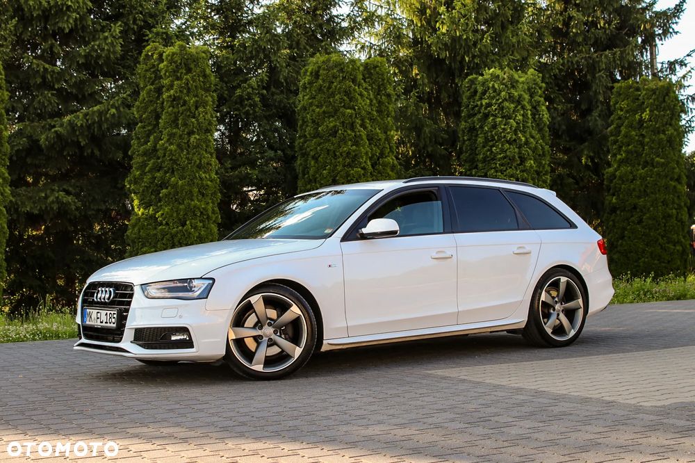 Audi A4 Avant 2.0 TFSI quattro S line Sportpaket - 4
