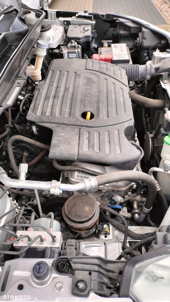 Suzuki Vitara 1.6 Comfort 2WD - 12