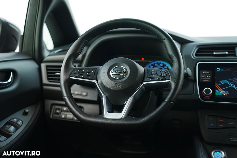 Nissan LEAF - 22