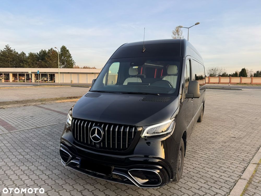 Mercedes-Benz Sprinter - 4