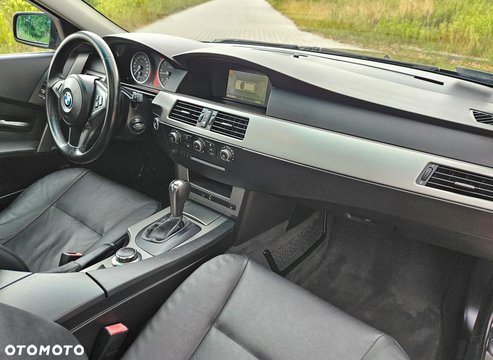 BMW Seria 5 520d - 9