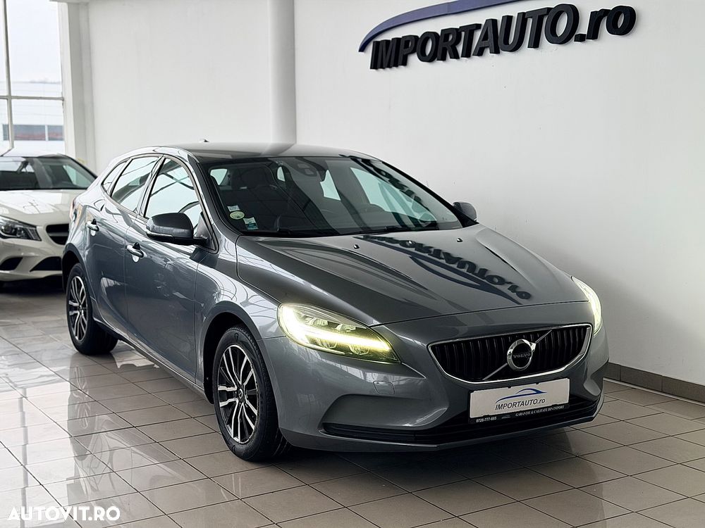 Volvo V40 D2 Geartronic Momentum - 1
