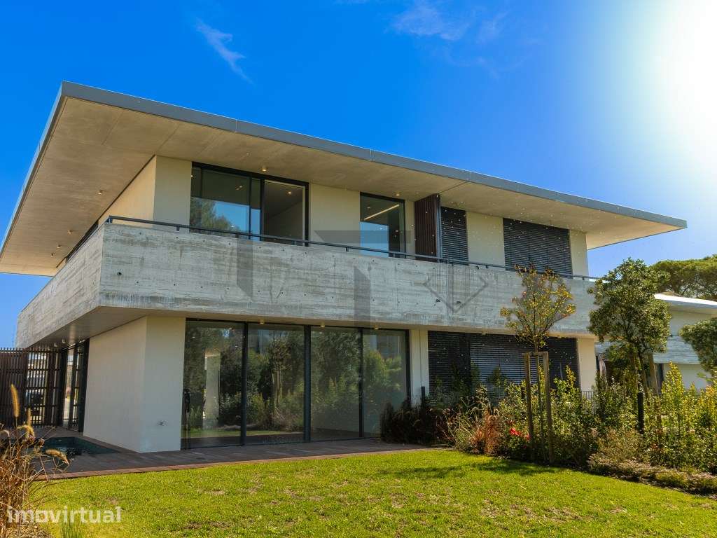 Moradia Nova T3 com Jardim e Piscina Privativa para Arrendamento em... - Grande imagem: 5/41