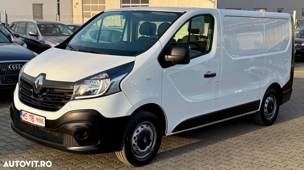 Renault Trafic - 1