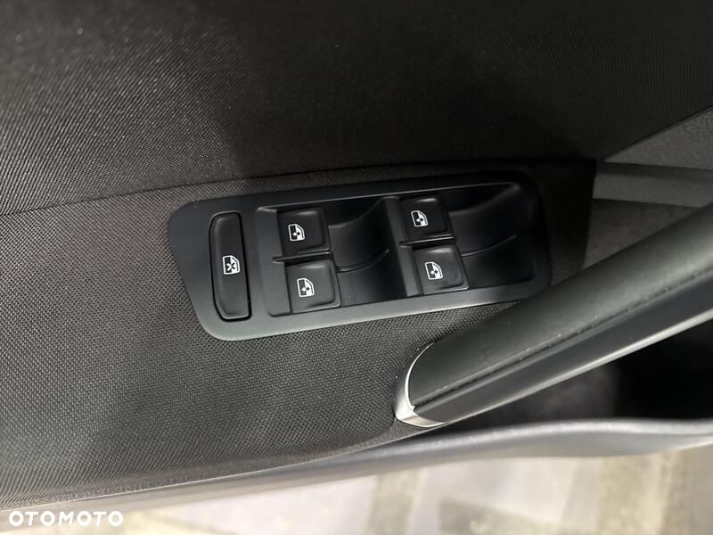 Volkswagen Golf VII 1.5 TSI BMT Evo Comfortline DSG - 12