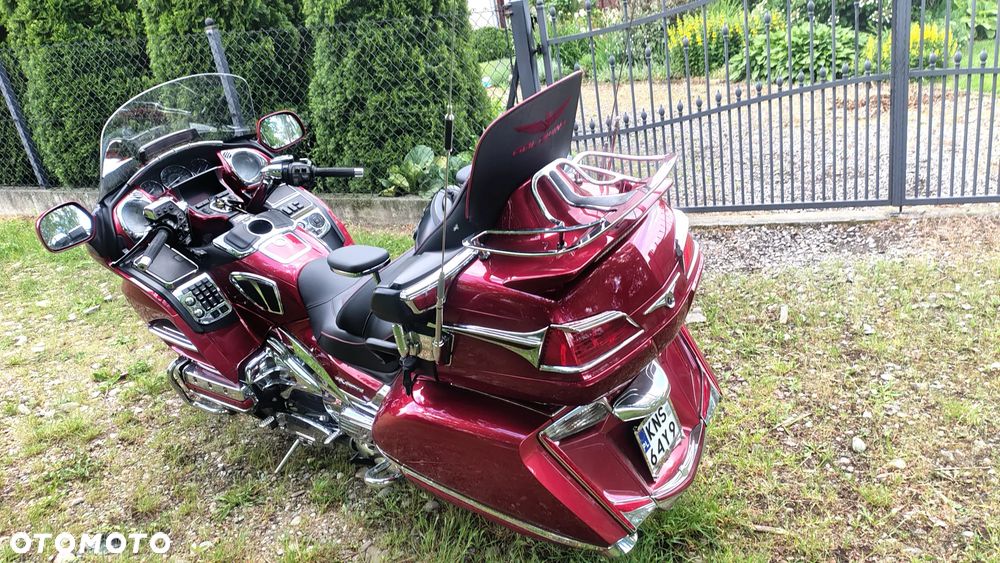 Honda GL - 5